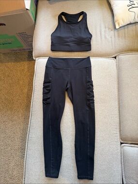 Fabletics Black athletic set